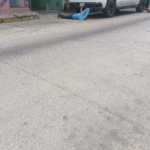 #F4llece_mujer_dentro_de_una_Universidad