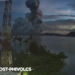 Captan en video el momento de la erupción de un volcán en Filipinas.